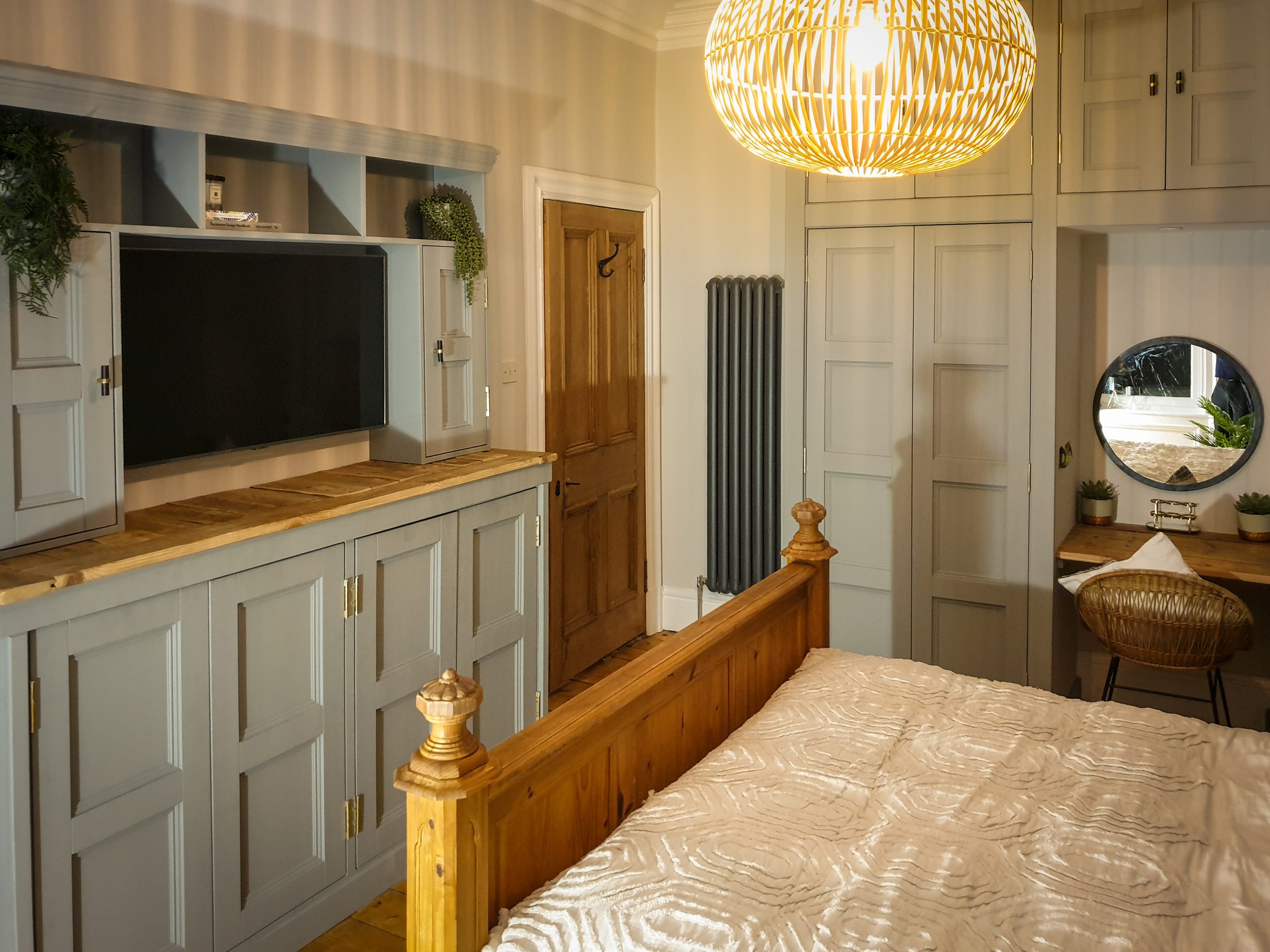 Bedroom bespoke joinery